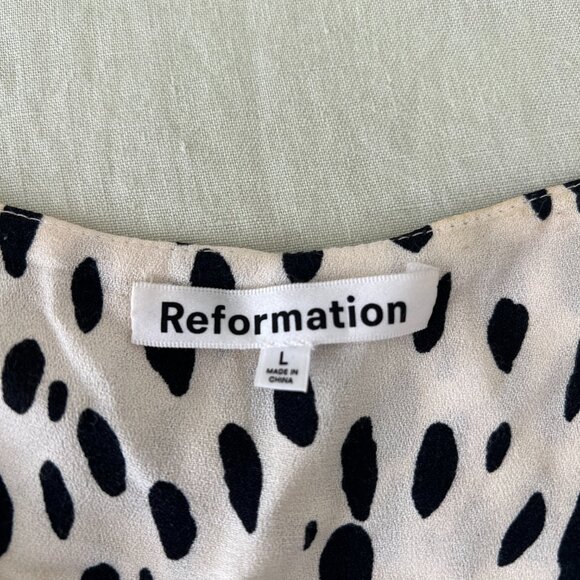 Reformation Ventura Dress - Picture 3 of 8